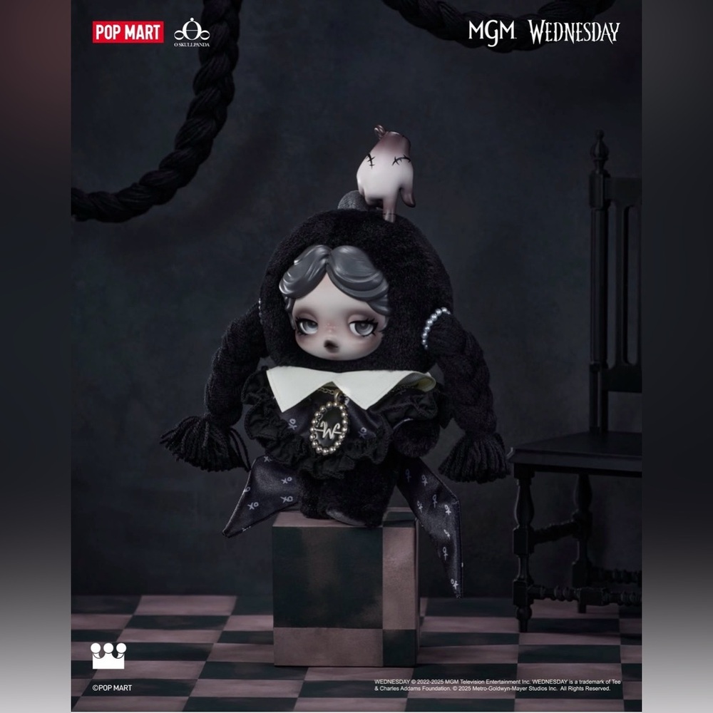 Authentic SKULLPANDA × Wednesday Vinyl Plush Pendant - CLASSIC VERSION